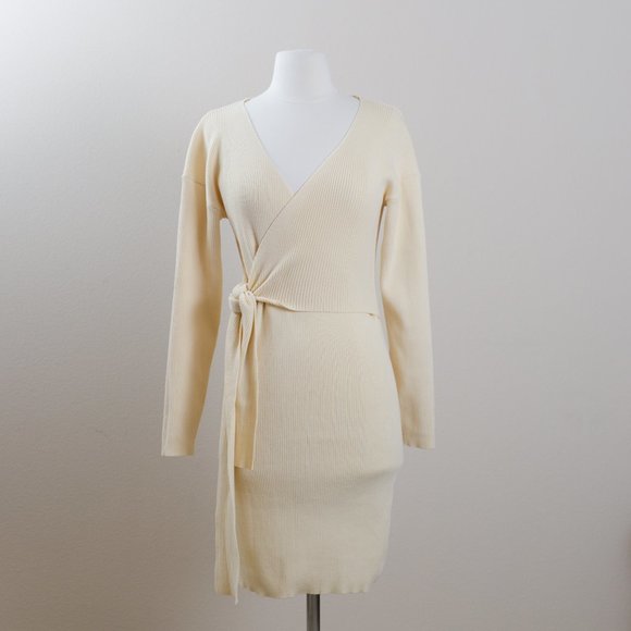 NEW Line & Dot Emma Wrap Sweater Dress - Picture 8 of 14